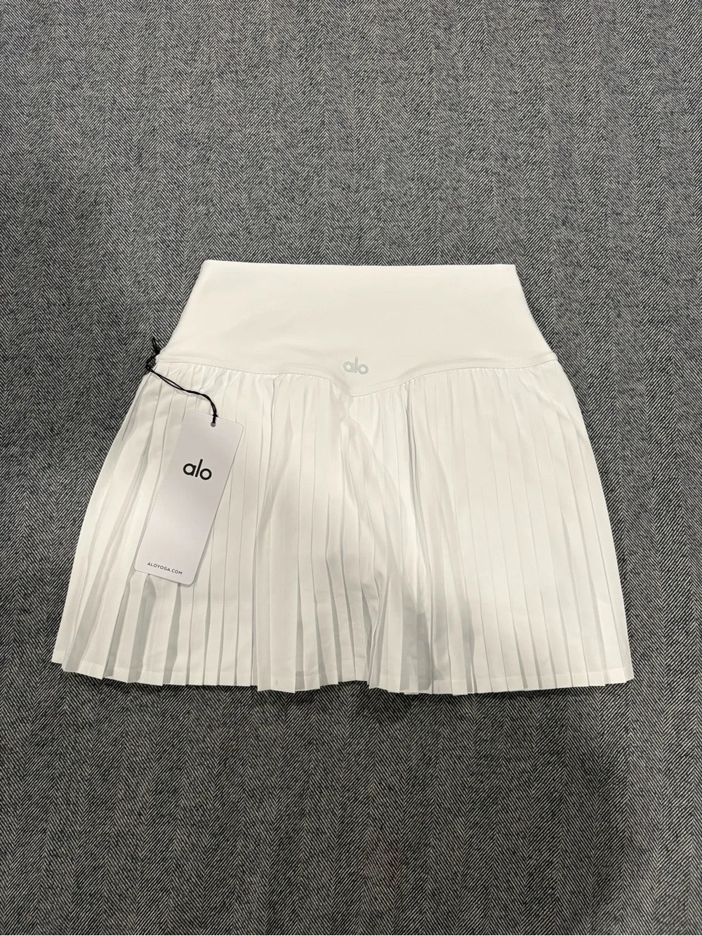 alo grand slam tennis skirt | size s